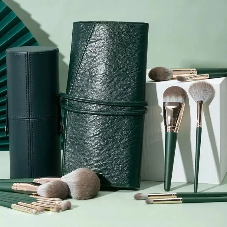 06acde8d-700c-4efb-a41a-6bbd11799f16