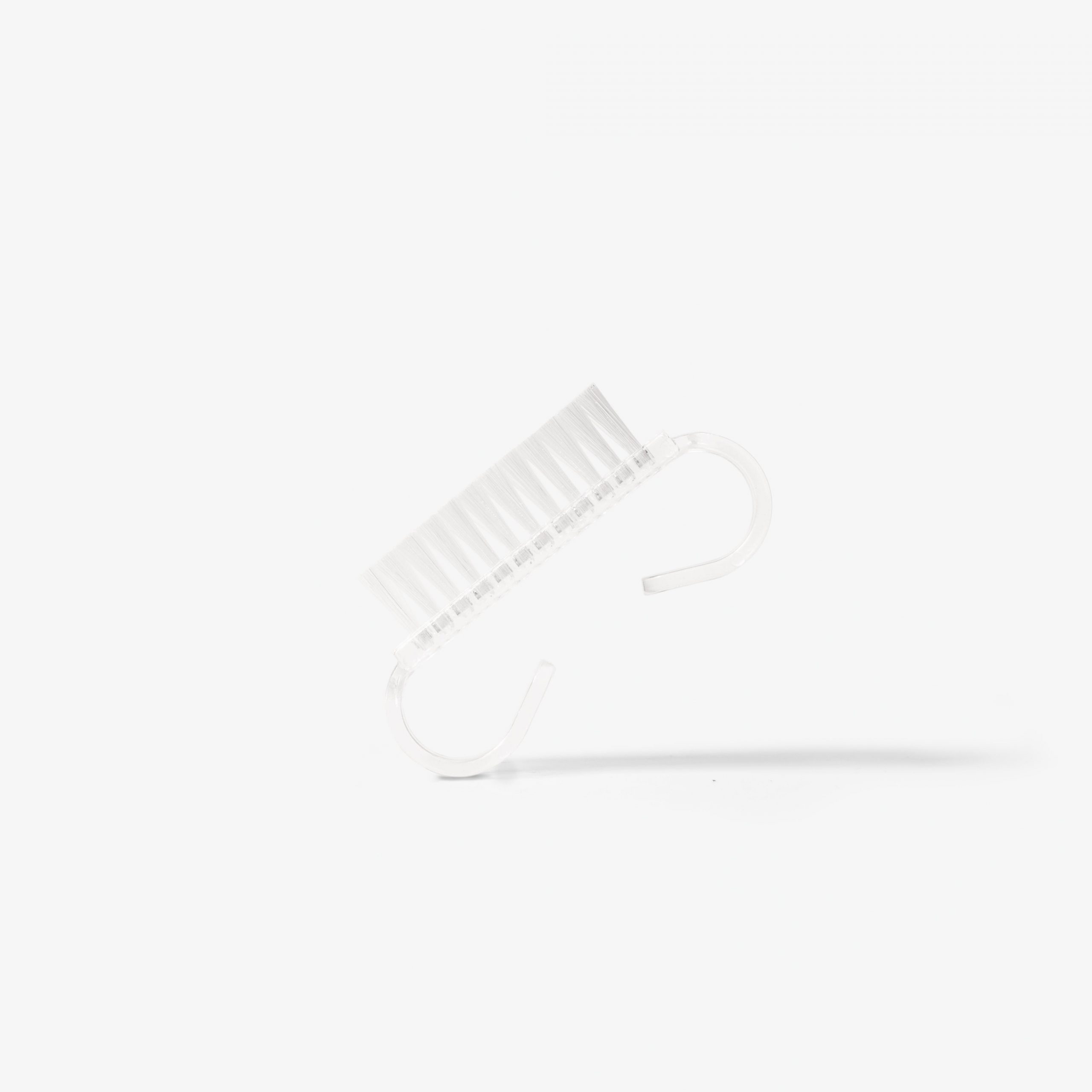 Sirooni_Brush_White_01.jpg